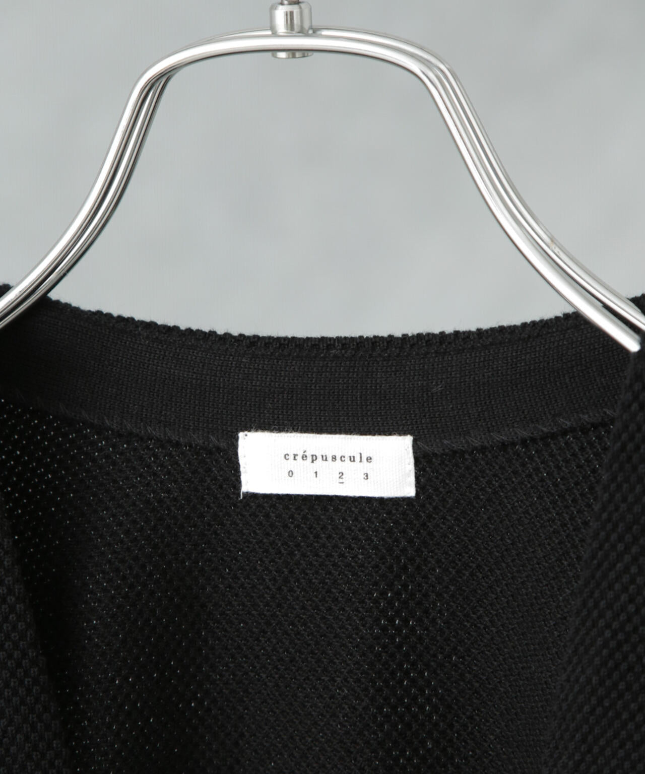 crepuscule/別注 S/S V NECK ZIP CARDIGAN