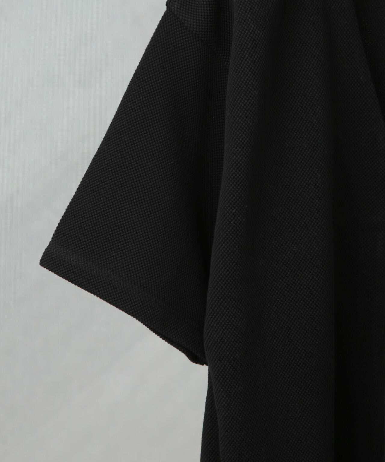 crepuscule/別注 S/S V NECK ZIP CARDIGAN